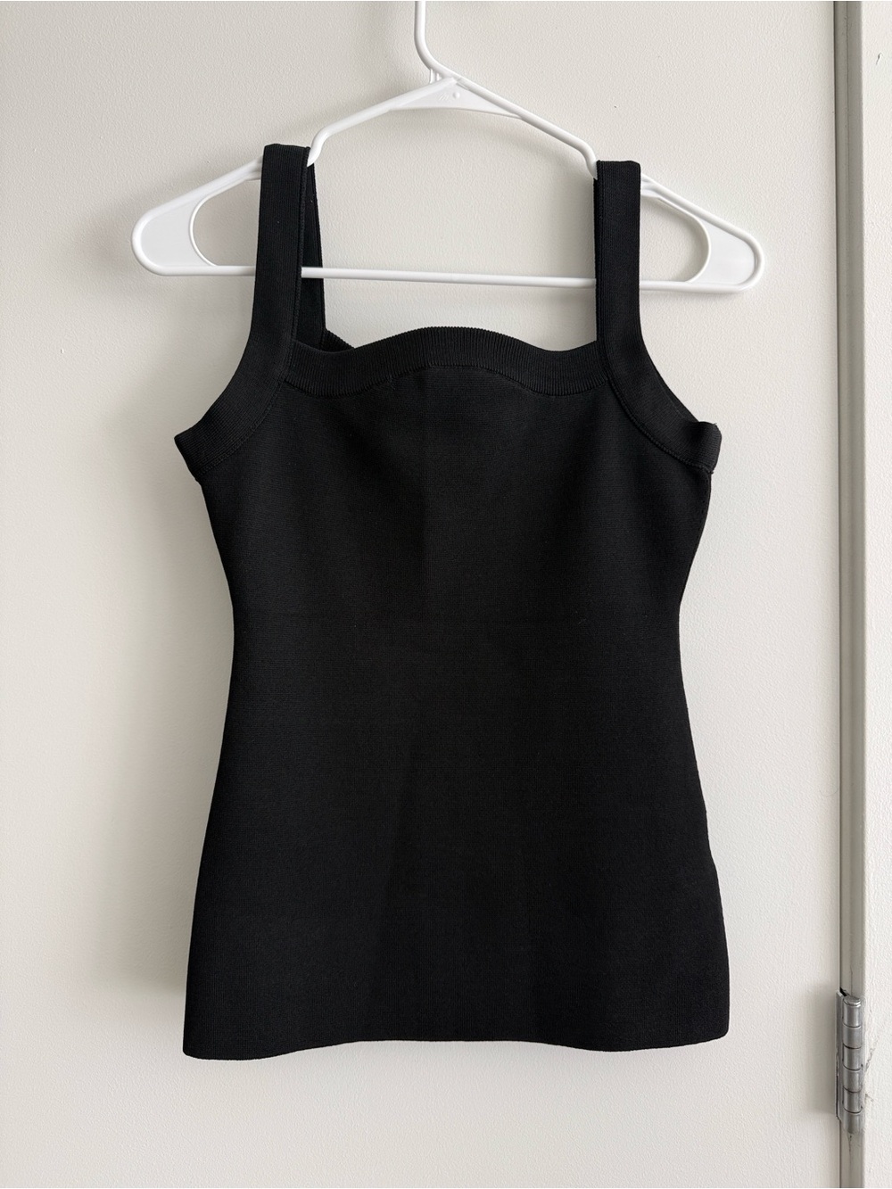 Recto Black Wave-Neck Ribbed Tank